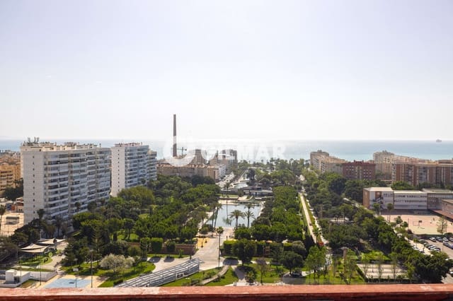 2 slaapkamer Flat te koop in Santa Paula, Málaga stad - € 618.000 (Ref: 9981654)
