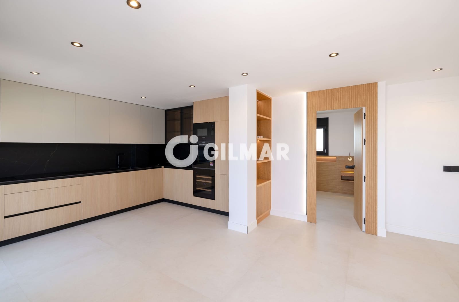 2 slaapkamer Flat te koop in Malaga stad - € 595.000 (Ref: 9981654)
