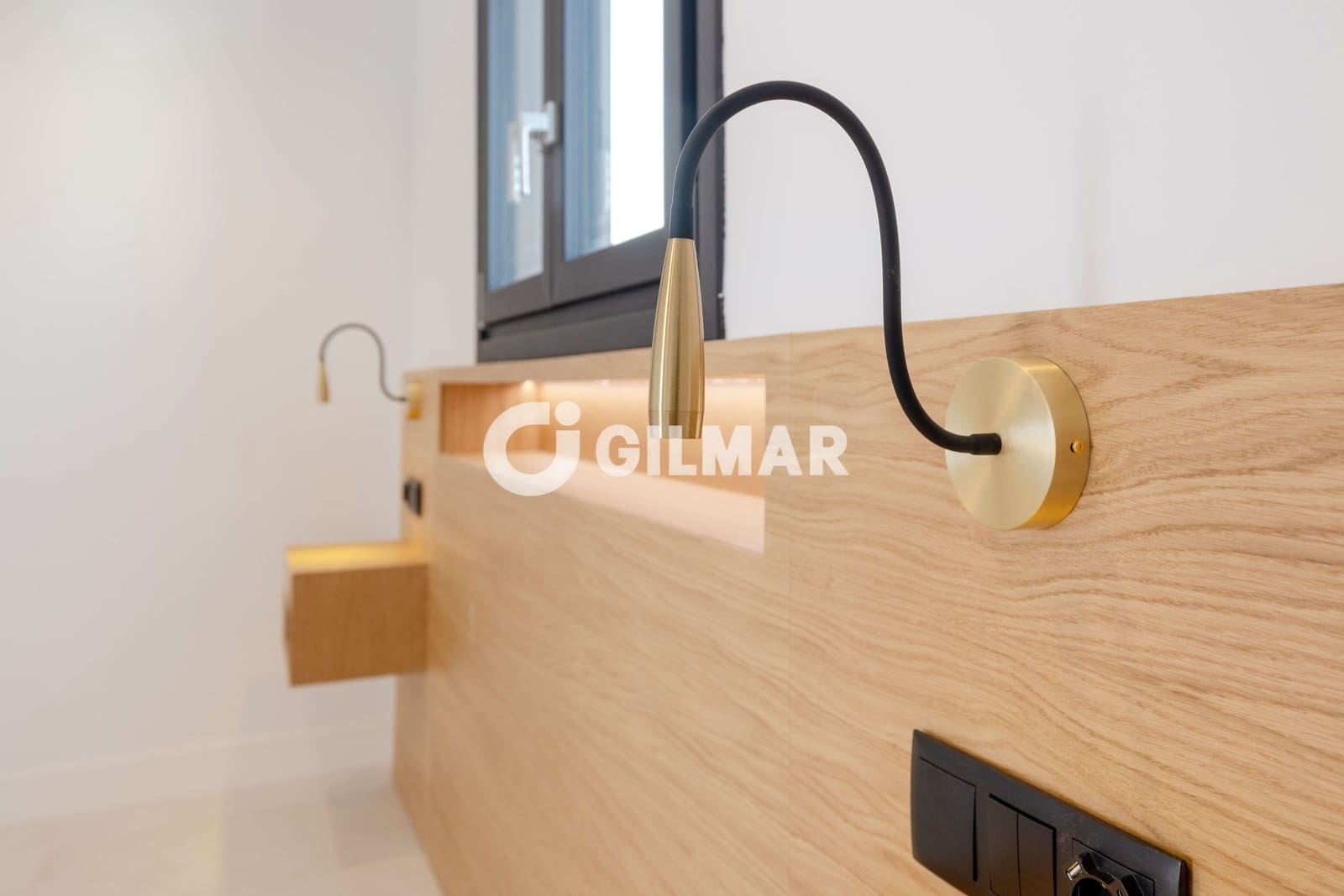 2 slaapkamer Flat te koop in Malaga stad - € 595.000 (Ref: 9981654)