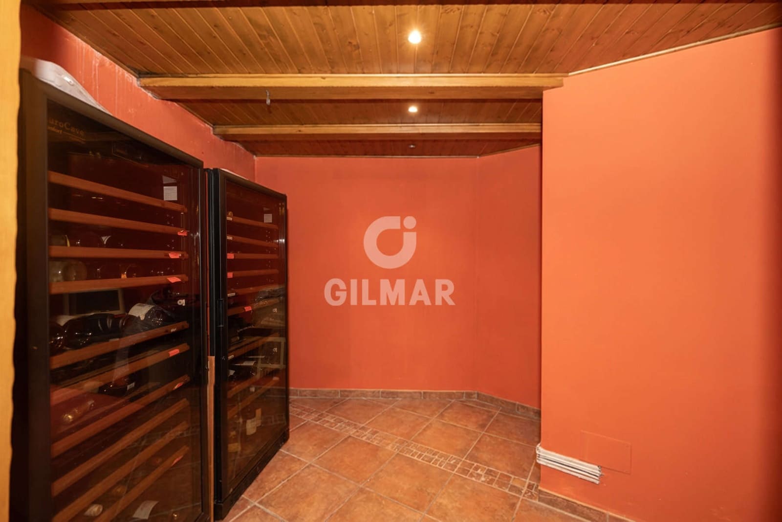 Commercieel te koop in Saladillo-Benamara - € 1.800.000 (Ref: 9984134)