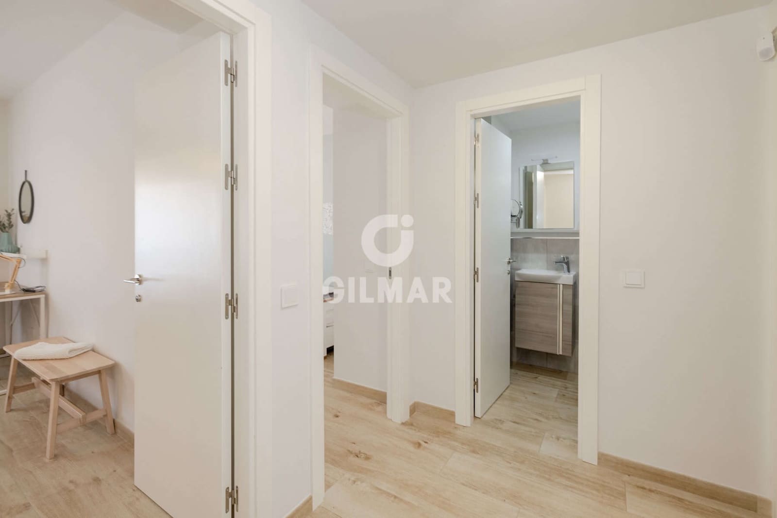 2 sovrum Lägenhet till salu i Estepona med pool garage - 399 000 € (Ref: 9984135)