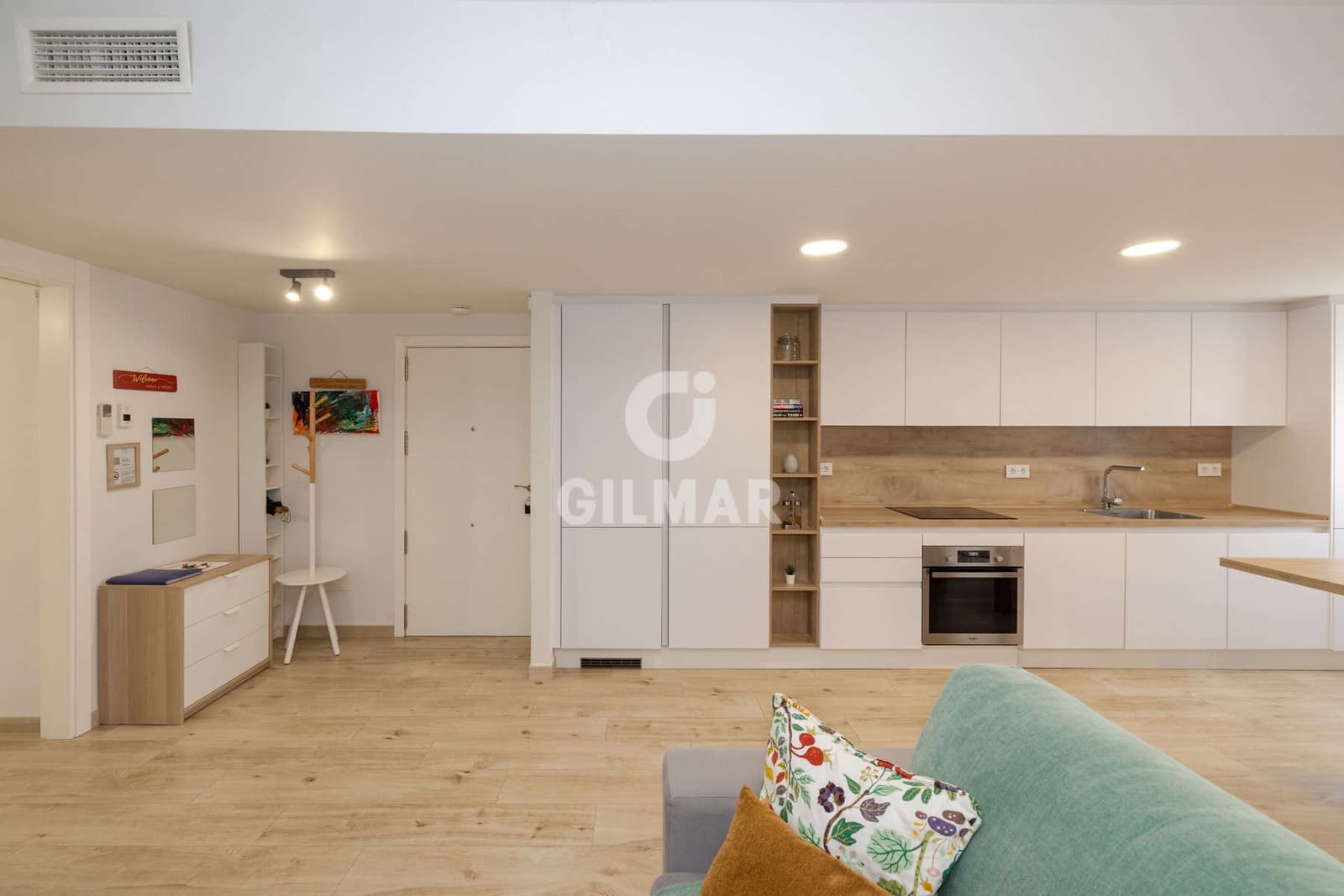 2 sovrum Lägenhet till salu i Estepona med pool garage - 399 000 € (Ref: 9984135)