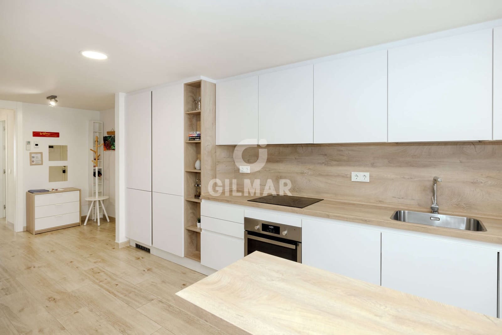 2 sovrum Lägenhet till salu i Estepona med pool garage - 399 000 € (Ref: 9984135)