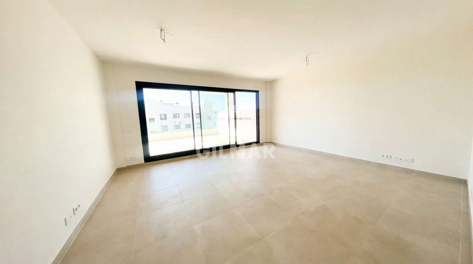 2 soverom Leilighet til salgs i Benalmadena Costa med svømmebasseng garasje - € 480 150 (Ref: 9985339)