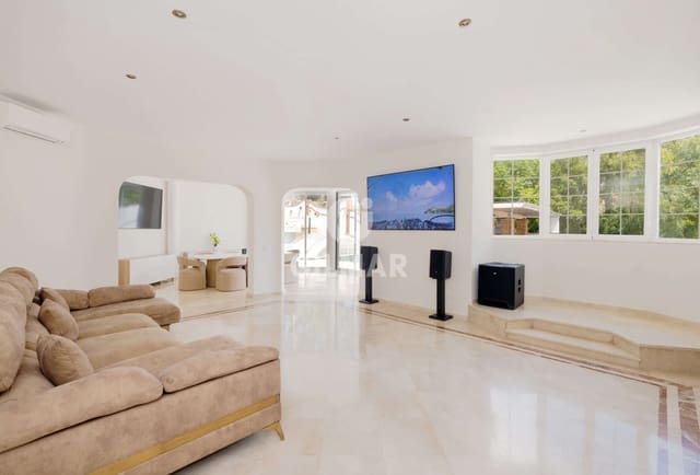7 soveværelse Villa til salg i Altos de Estepona, Estepona med swimmingpool garage - € 1.378.000 (Ref: 9985690)