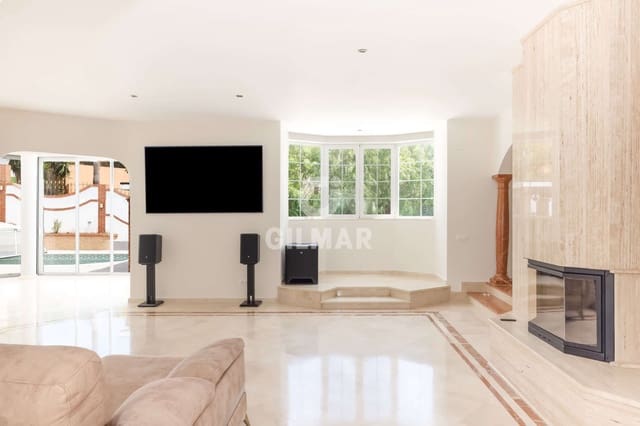 7 soveværelse Villa til salg i Altos de Estepona, Estepona med swimmingpool garage - € 1.378.000 (Ref: 9985690)