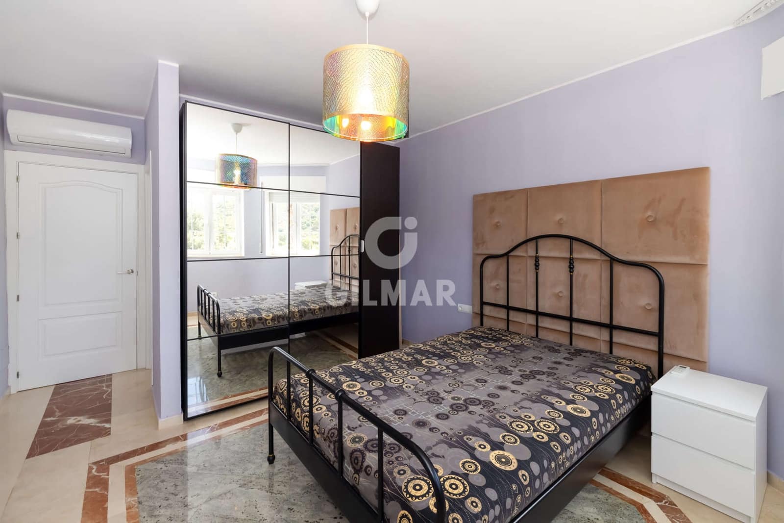 7 soverom Villa til salgs i Estepona med svømmebasseng garasje - € 1 378 000 (Ref: 9985690)