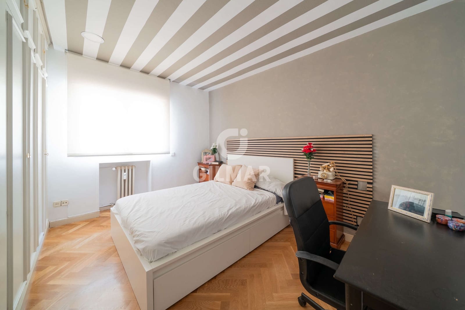 4 soveværelse Lejlighed til salg i Madrid by - € 1.650.000 (Ref: 9985691)