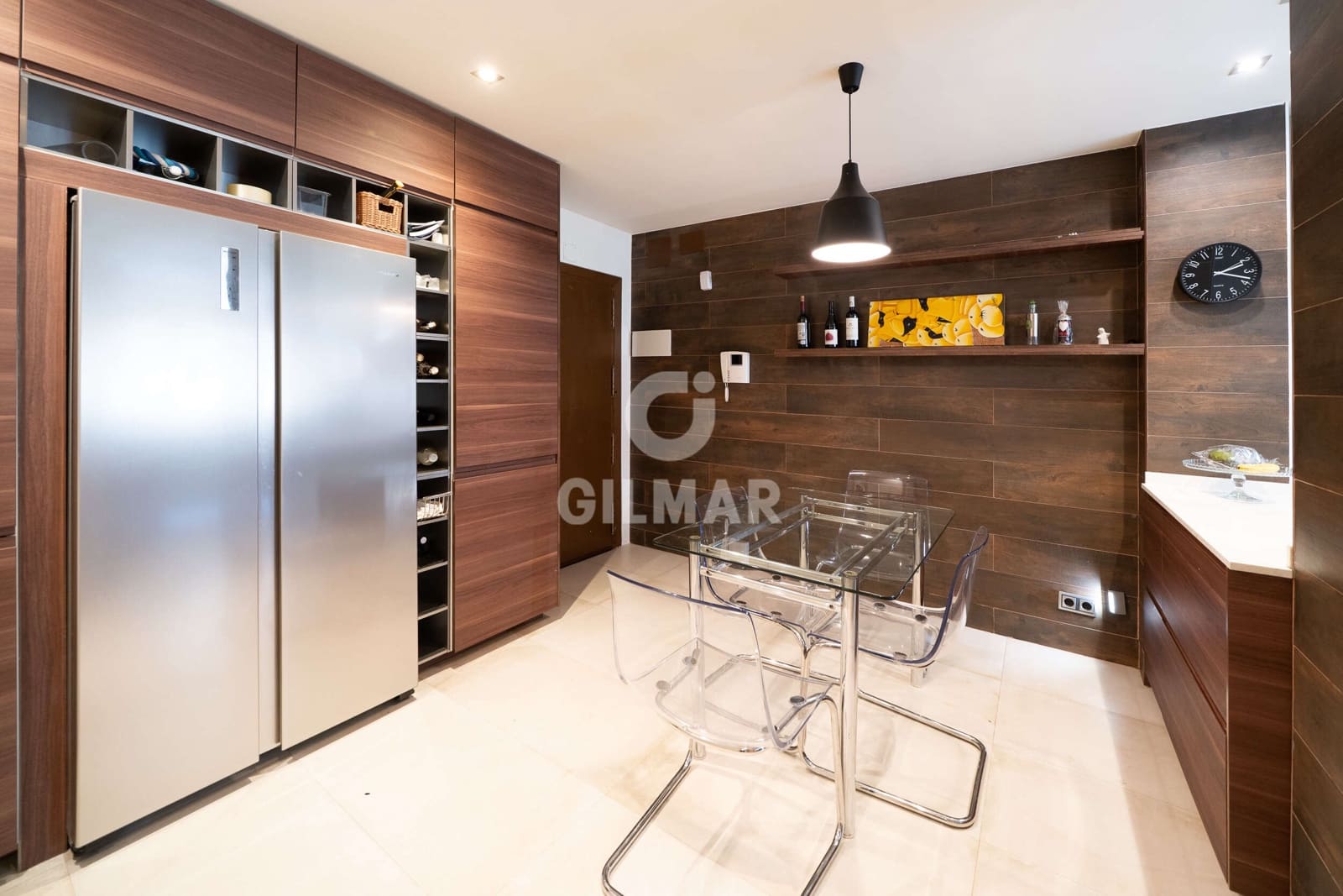4 soveværelse Lejlighed til salg i Madrid by - € 1.650.000 (Ref: 9985691)