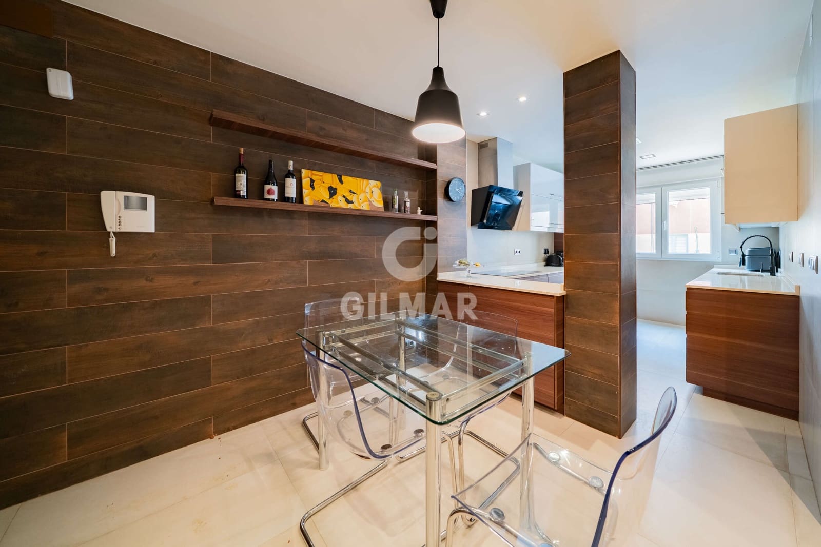 4 soveværelse Lejlighed til salg i Madrid by - € 1.650.000 (Ref: 9985691)