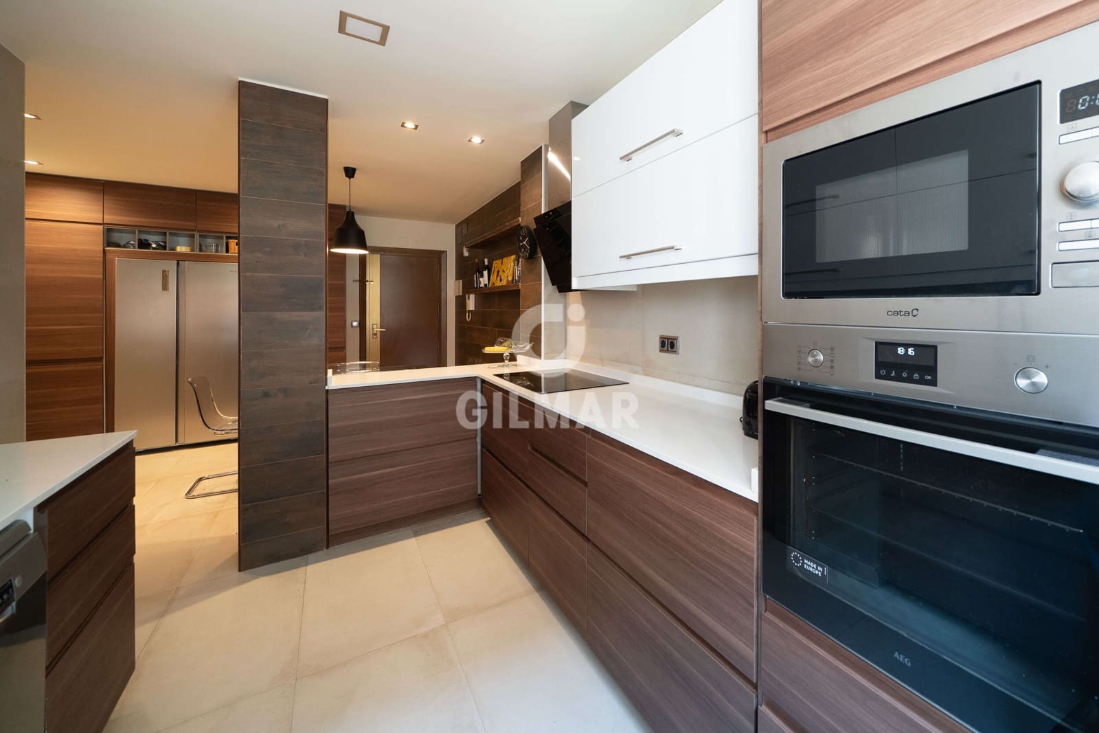 4 soveværelse Lejlighed til salg i Madrid by - € 1.650.000 (Ref: 9985691)