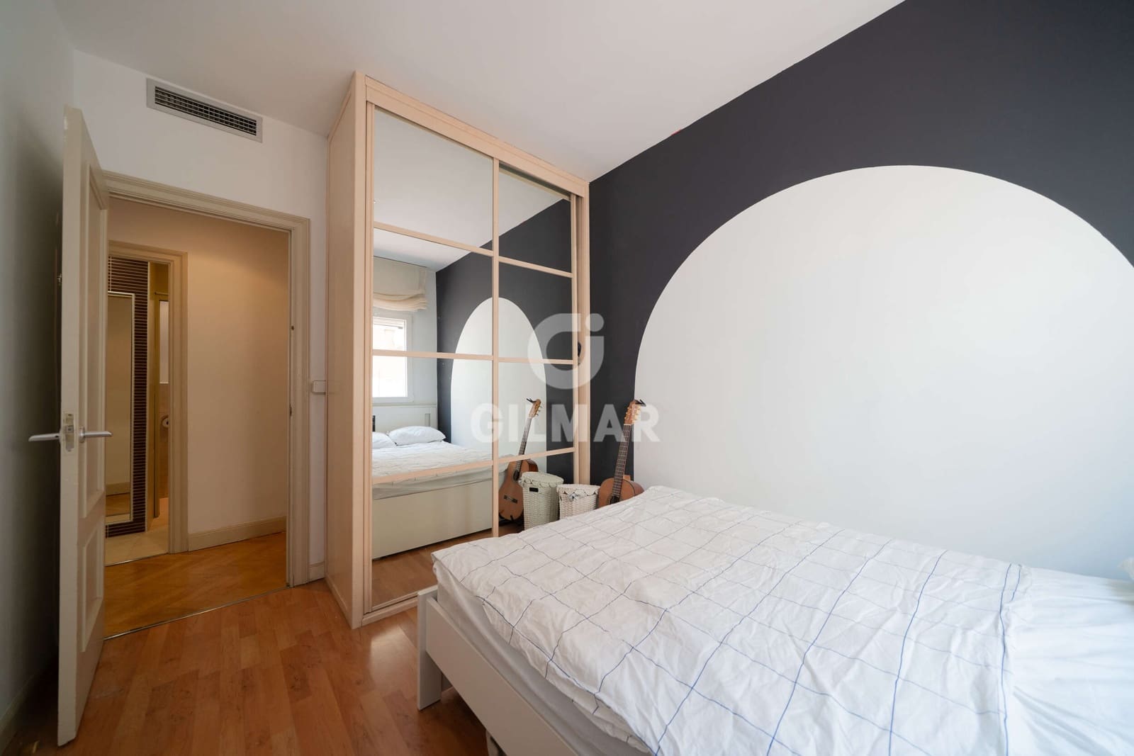 4 soveværelse Lejlighed til salg i Madrid by - € 1.650.000 (Ref: 9985691)