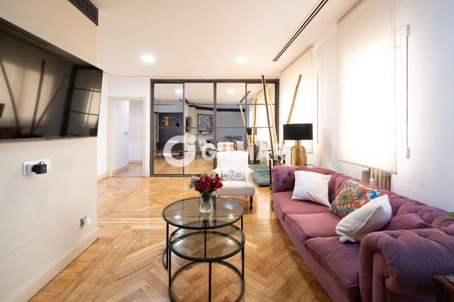 4 soveværelse Lejlighed til salg i Rios Rosas, Madrid by - € 1.650.000 (Ref: 9985691)