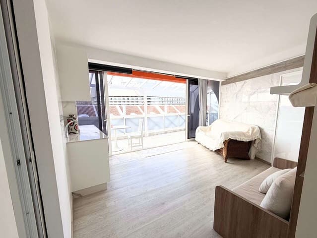 5 soverom Penthouse til salgs i Playa de las Americas, Arona - € 1 400 000 (Ref: 9986143)