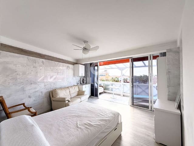 5 soverom Penthouse til salgs i Playa de las Americas, Arona - € 1 400 000 (Ref: 9986143)