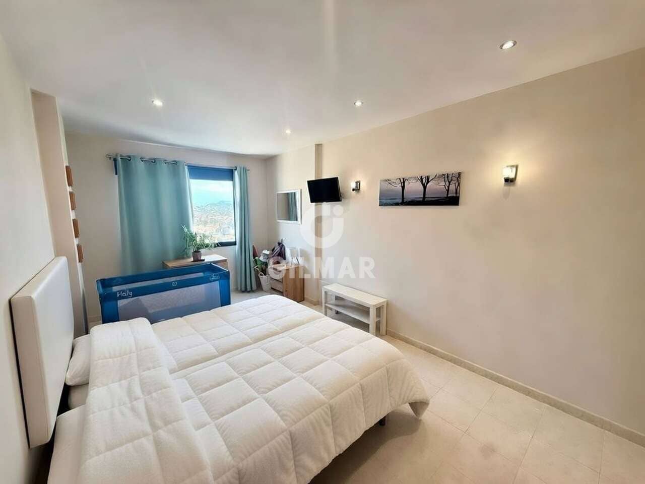Piso de 2 habitaciones en Playa Paraiso en venta con piscina garaje - 449.000 € (Ref: 9986145)