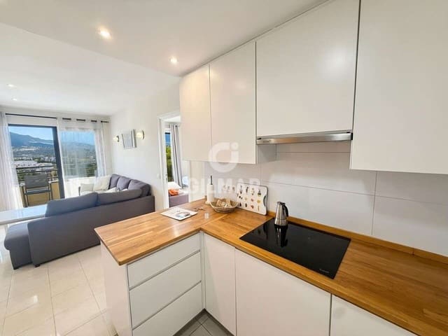 2 bedroom Flat for sale in Playa Paraiso, Adeje with pool garage - € 449,000 (Ref: 9986145)