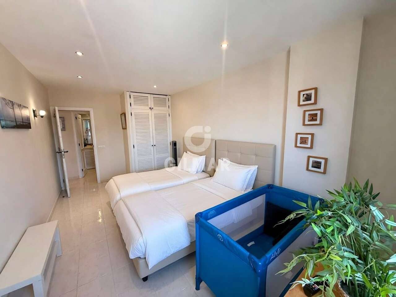 Piso de 2 habitaciones en Playa Paraiso en venta con piscina garaje - 449.000 € (Ref: 9986145)