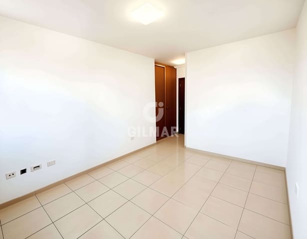 2 slaapkamer Flat te koop in Guargacho met garage - € 220.000 (Ref: 9986146)