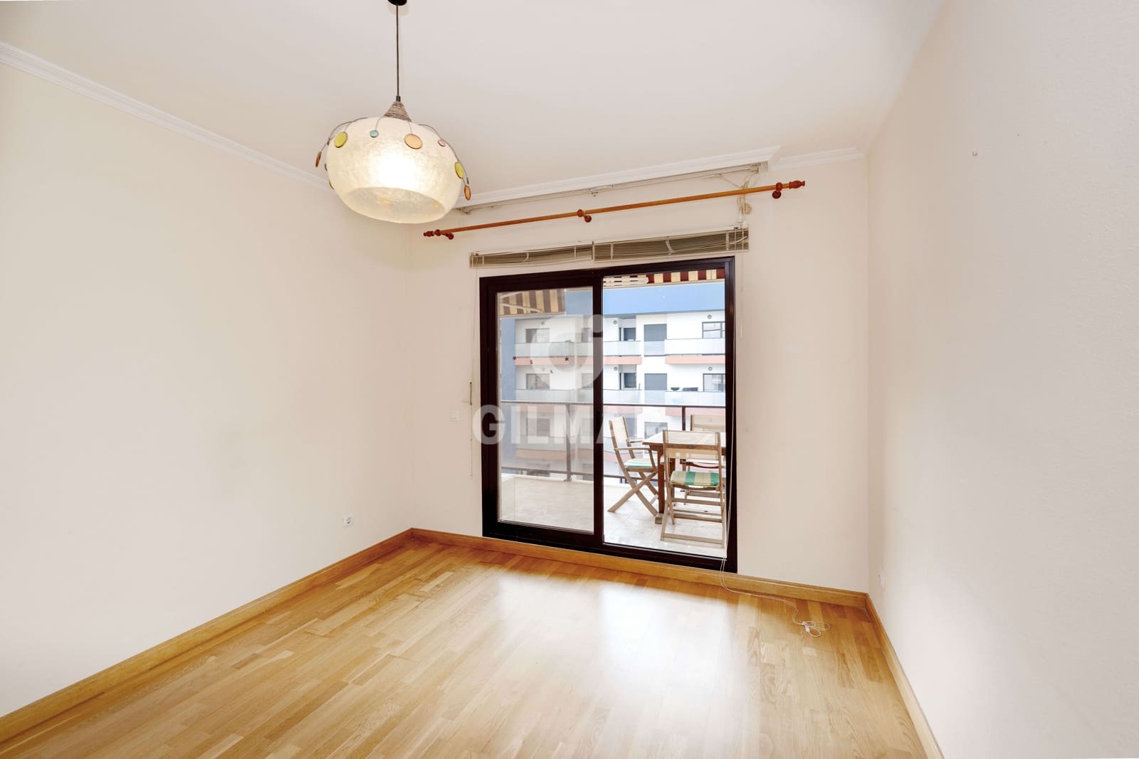 4 Zimmer Wohnung zu verkaufen in Malaga Stadt mit Pool Garage - 795.000 € (Ref: 9989274)