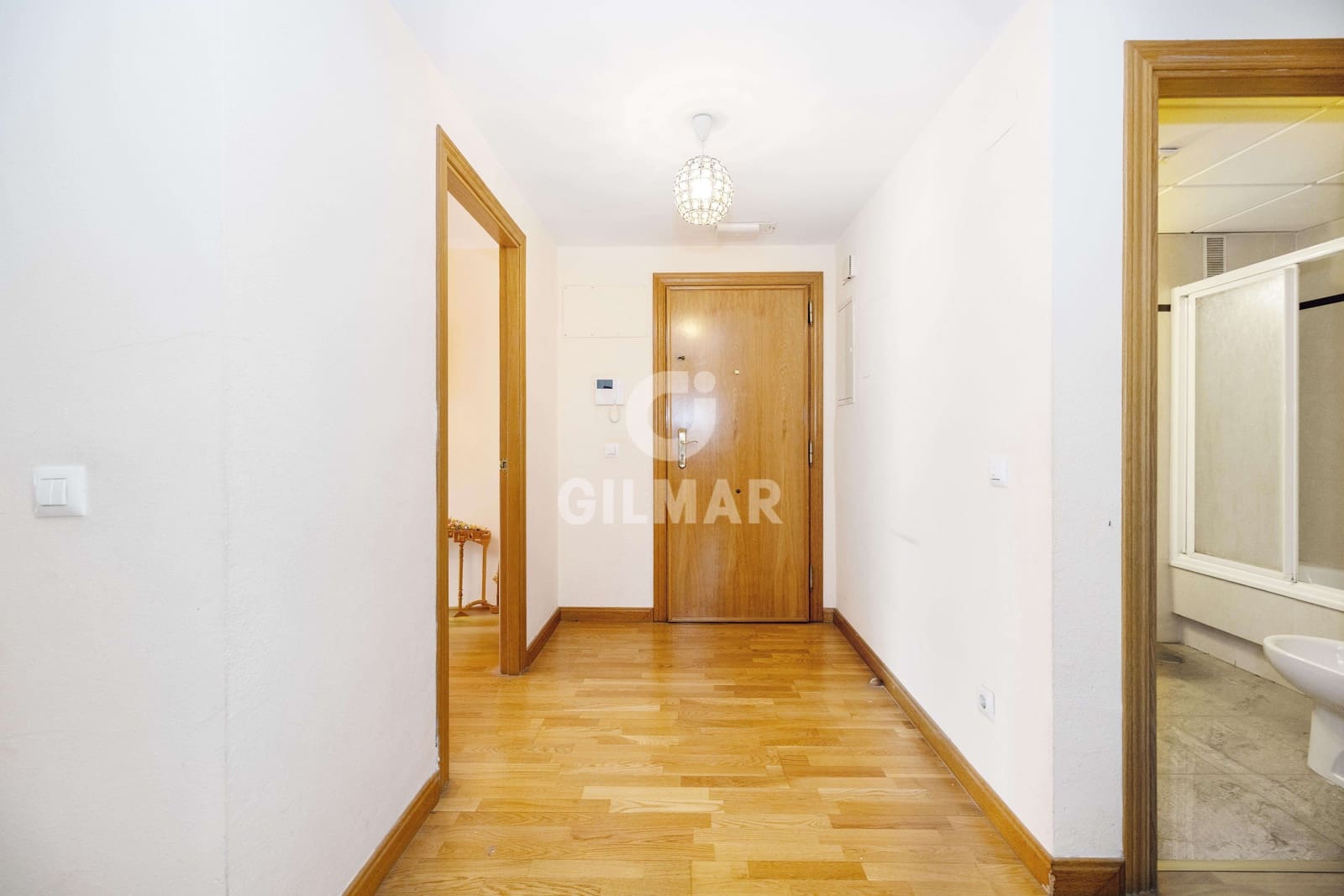 4 Zimmer Wohnung zu verkaufen in Malaga Stadt mit Pool Garage - 795.000 € (Ref: 9989274)