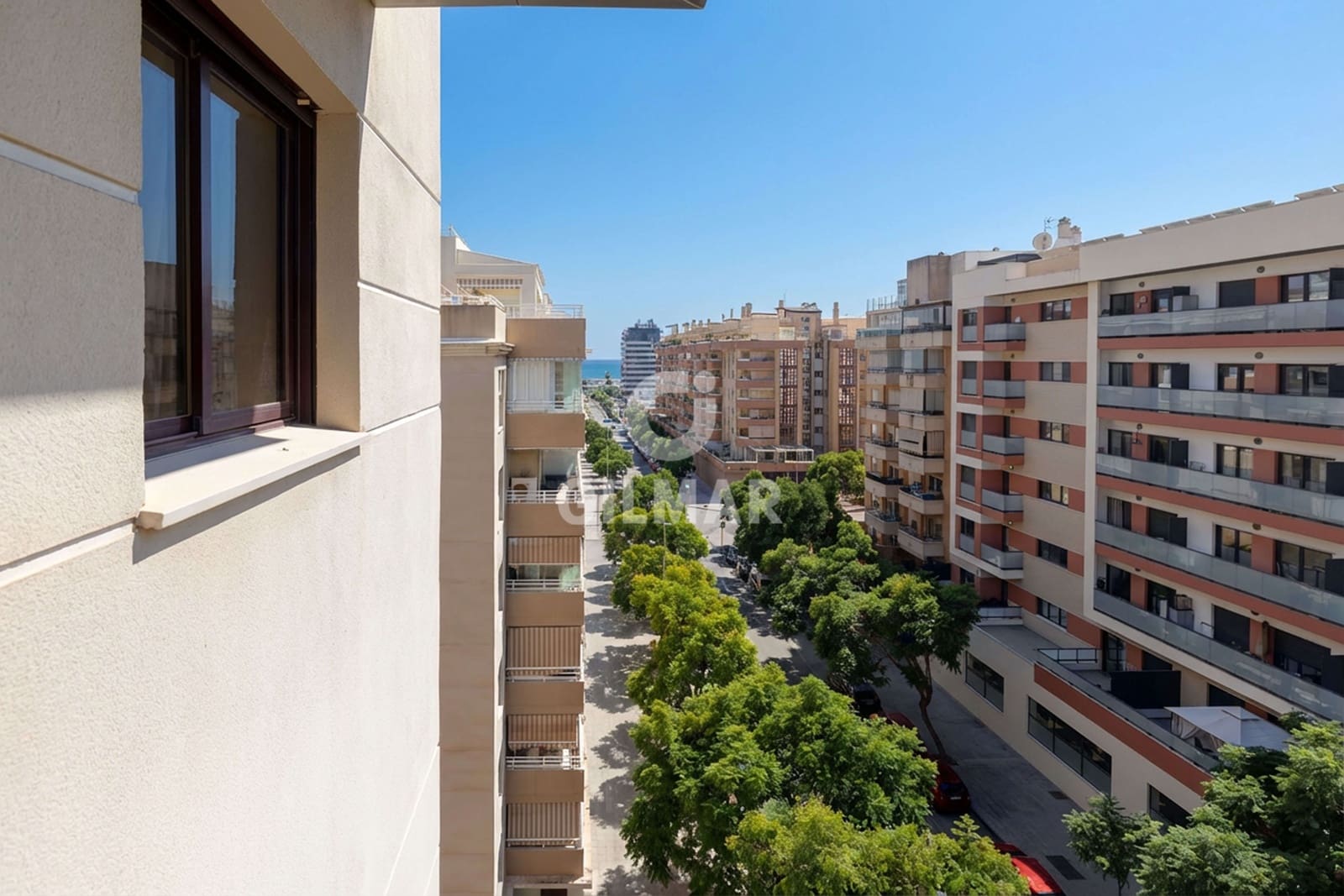 4 Zimmer Wohnung zu verkaufen in Malaga Stadt mit Pool Garage - 795.000 € (Ref: 9989274)