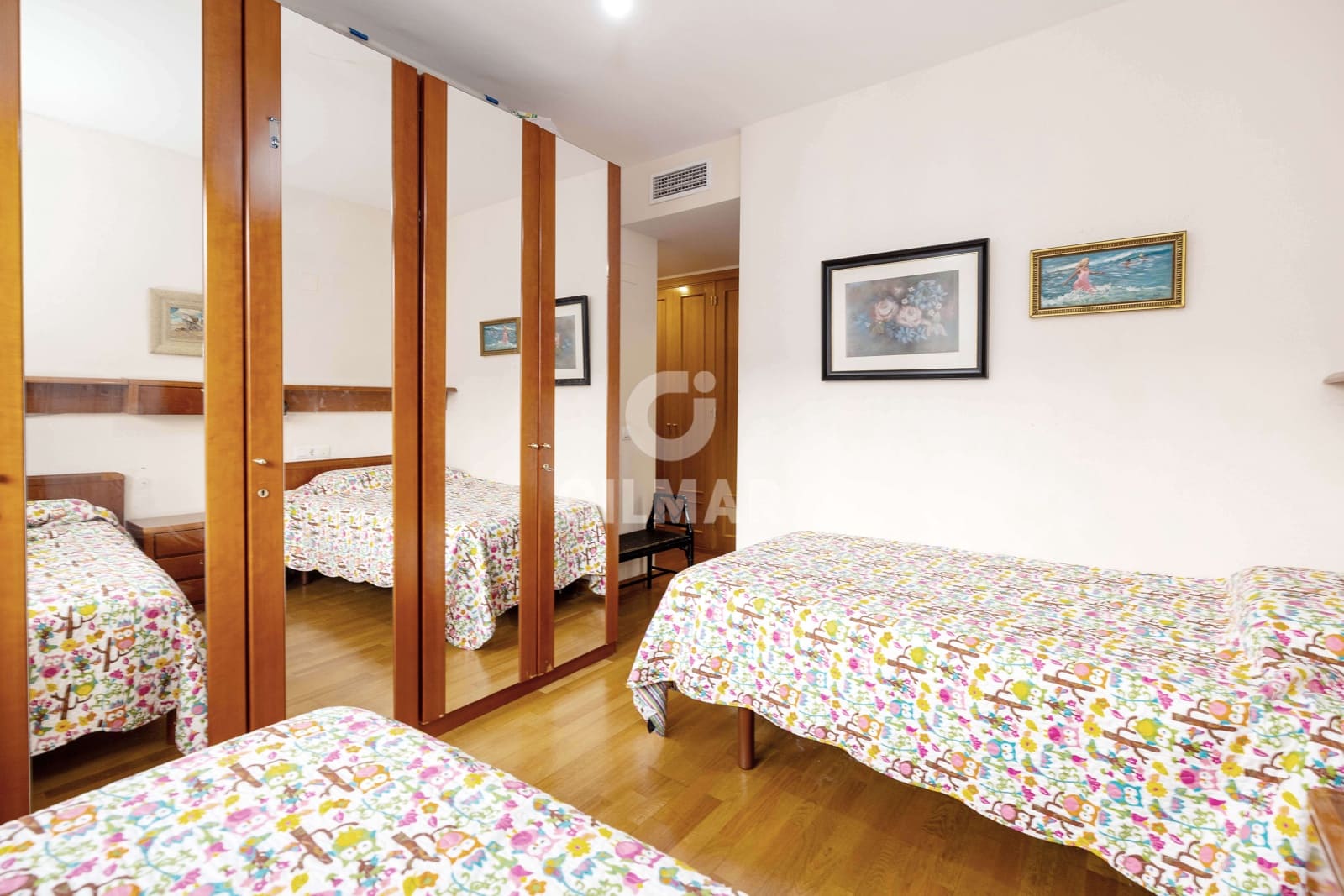 4 Zimmer Wohnung zu verkaufen in Malaga Stadt mit Pool Garage - 795.000 € (Ref: 9989274)