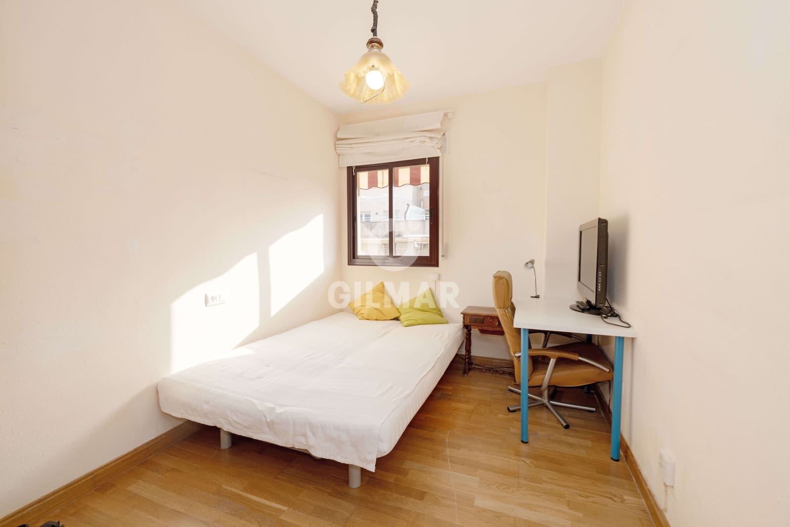 4 Zimmer Wohnung zu verkaufen in Malaga Stadt mit Pool Garage - 795.000 € (Ref: 9989274)