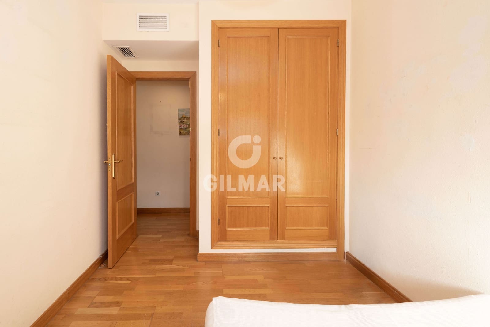 4 Zimmer Wohnung zu verkaufen in Malaga Stadt mit Pool Garage - 795.000 € (Ref: 9989274)