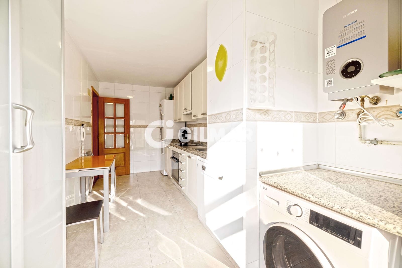 4 soverom Leilighet til salgs i Malaga by med svømmebasseng garasje - € 795 000 (Ref: 9989274)