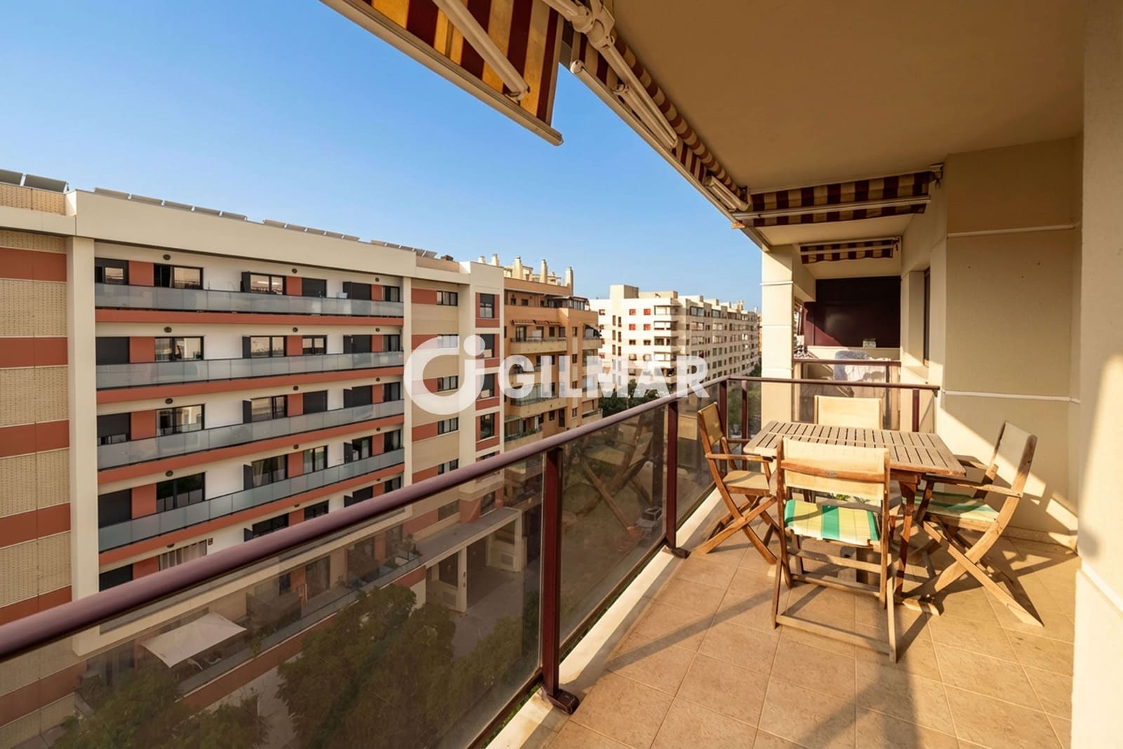 4 soverom Leilighet til salgs i Malaga by med svømmebasseng garasje - € 795 000 (Ref: 9989274)