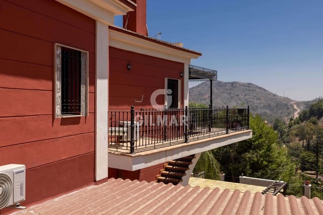 5 soverom Villa til salgs i Finca El Candado, Málaga by med svømmebasseng garasje - € 2 200 000 (Ref: 9989276)