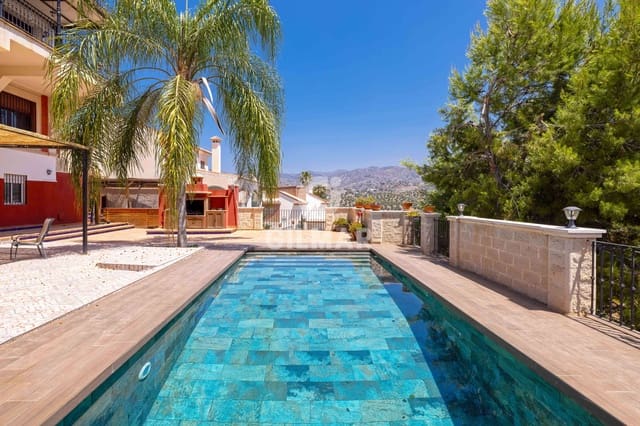 5 soverom Villa til salgs i Finca El Candado, Málaga by med svømmebasseng garasje - € 2 200 000 (Ref: 9989276)