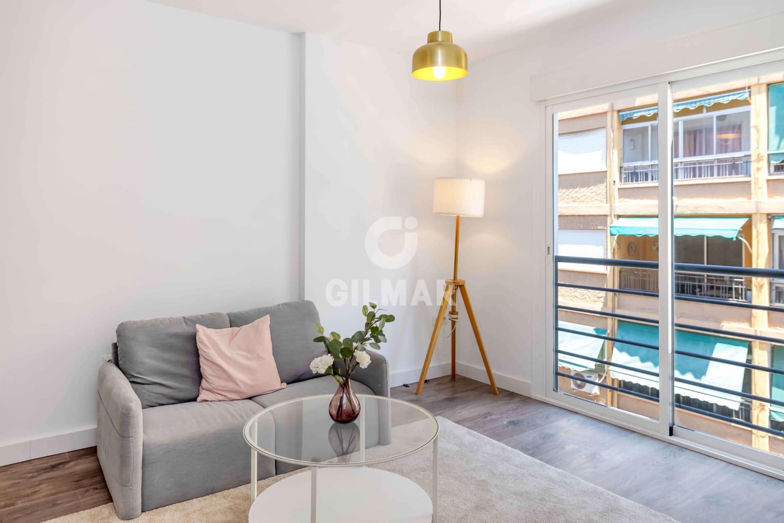 1 slaapkamer Flat te koop in Malaga stad - € 275.000 (Ref: 9989278)
