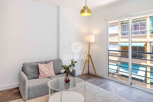 1 slaapkamer Flat te koop in Los Castillejos, Málaga stad - € 275.000 (Ref: 9989278)