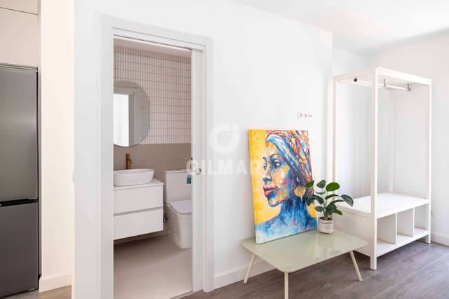 1 slaapkamer Flat te koop in Los Castillejos, Málaga stad - € 275.000 (Ref: 9989278)