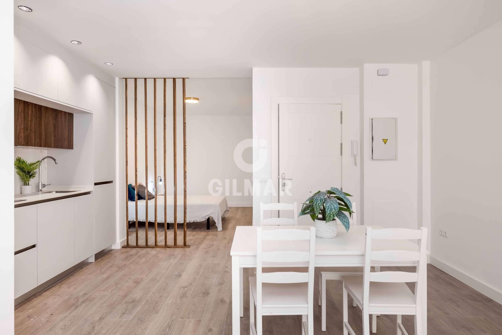 1 slaapkamer Flat te koop in Malaga stad - € 275.000 (Ref: 9989278)