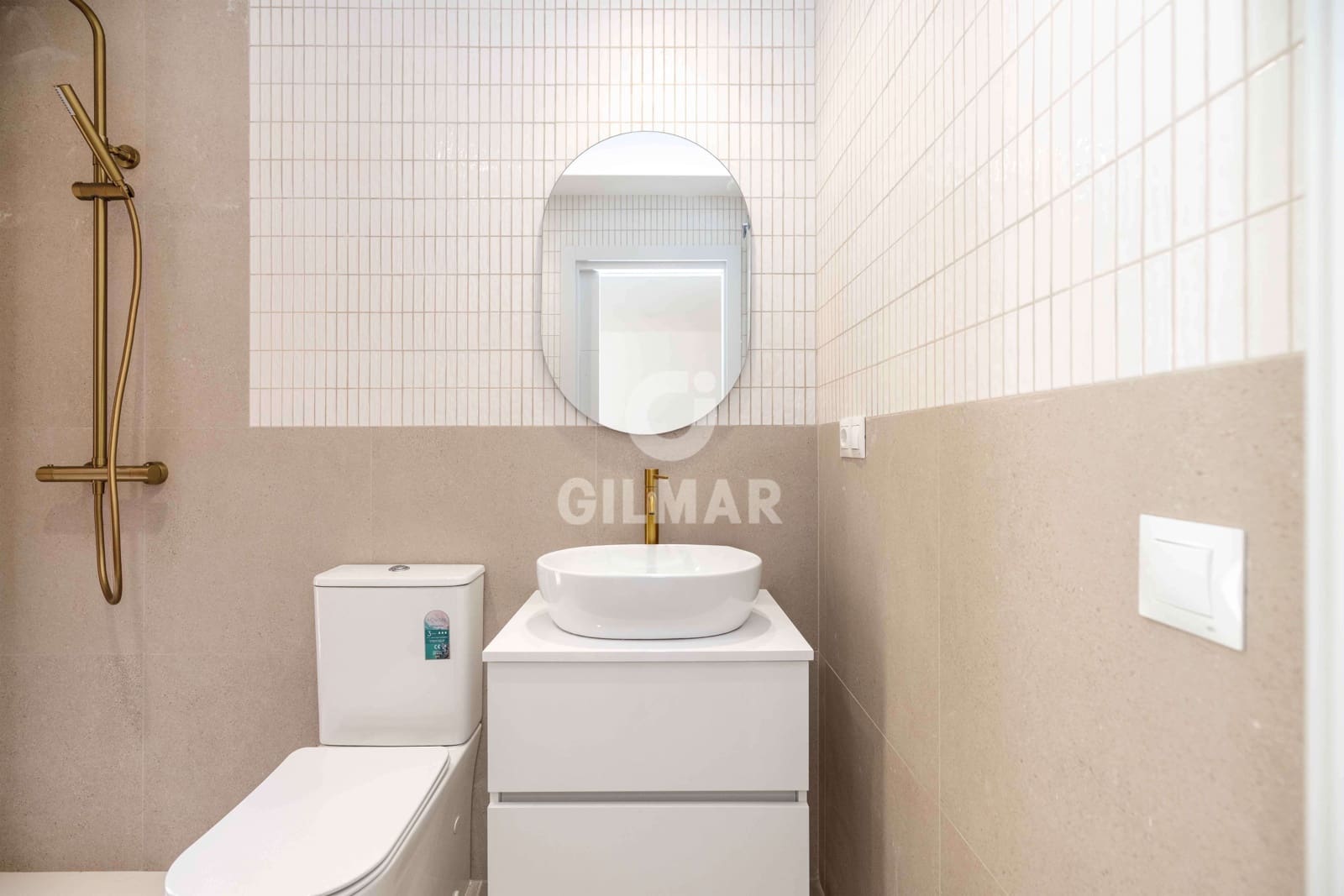 1 slaapkamer Flat te koop in Malaga stad - € 275.000 (Ref: 9989278)