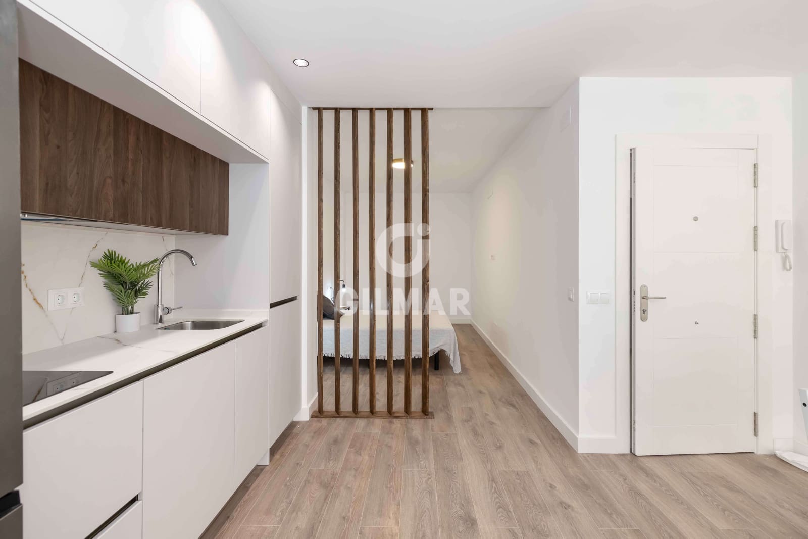 1 slaapkamer Flat te koop in Malaga stad - € 275.000 (Ref: 9989278)