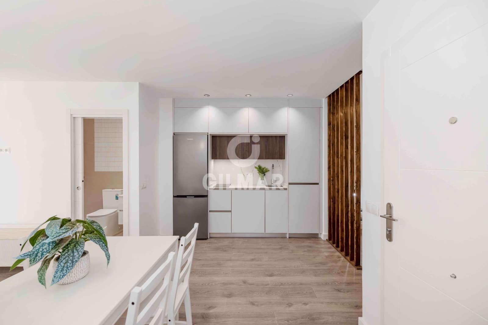 1 slaapkamer Flat te koop in Malaga stad - € 275.000 (Ref: 9989278)