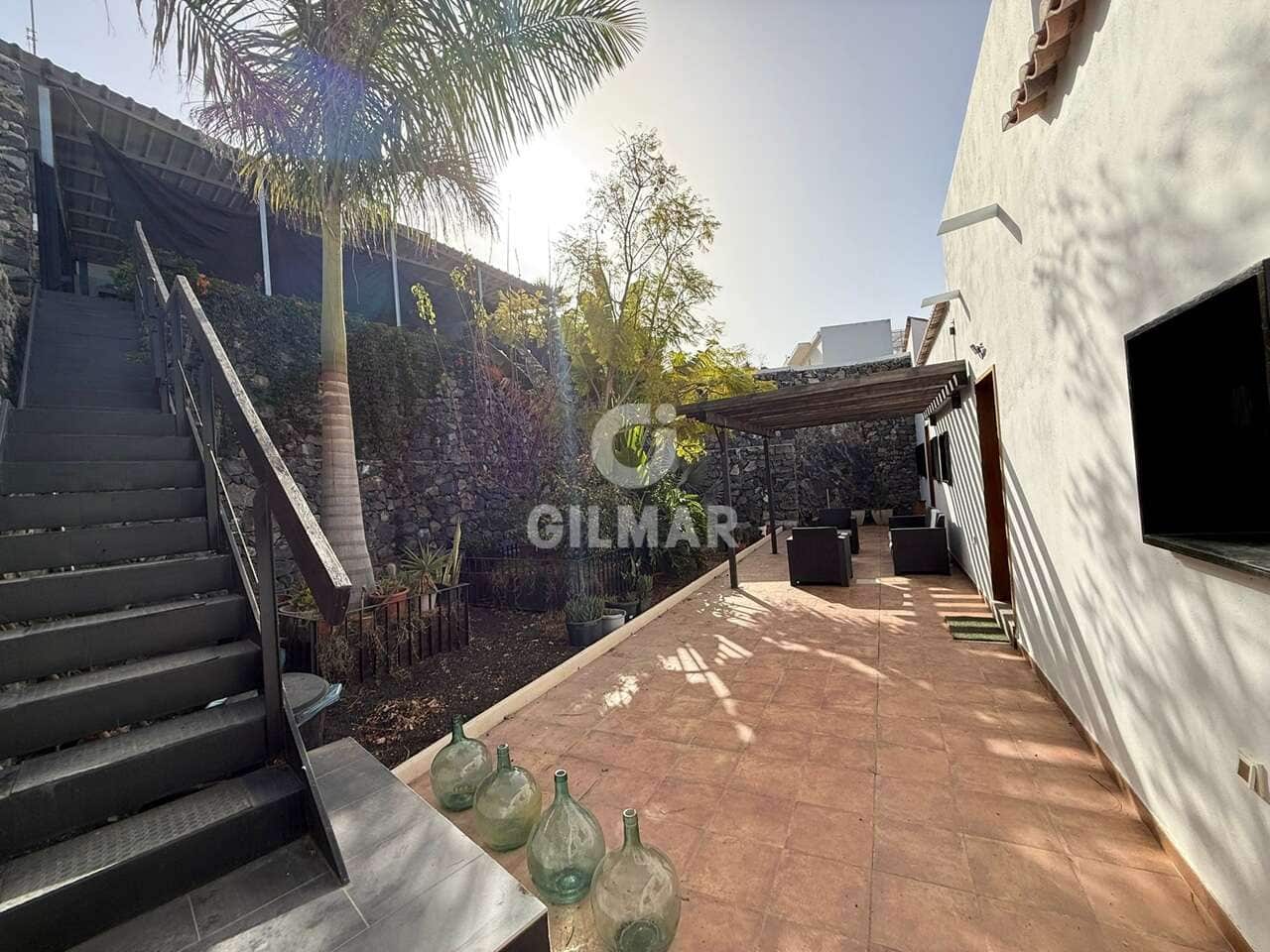 4 slaapkamer Villa te koop in Tejina de Guia de Isora met garage - € 1.220.000 (Ref: 9989279)