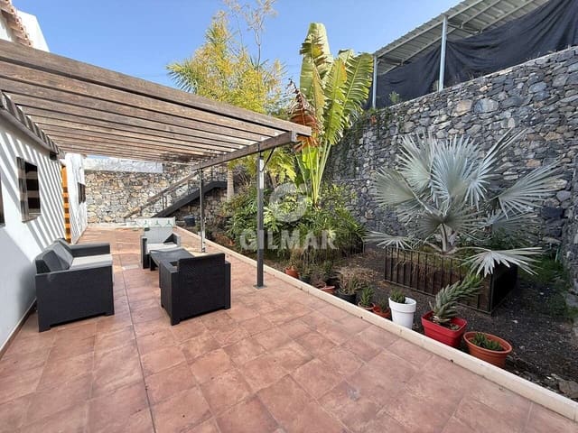 4 quarto Moradia para venda em Tejina de Guia de Isora, Guía de Isora com garagem - 1 220 000 € (Ref: 9989279)