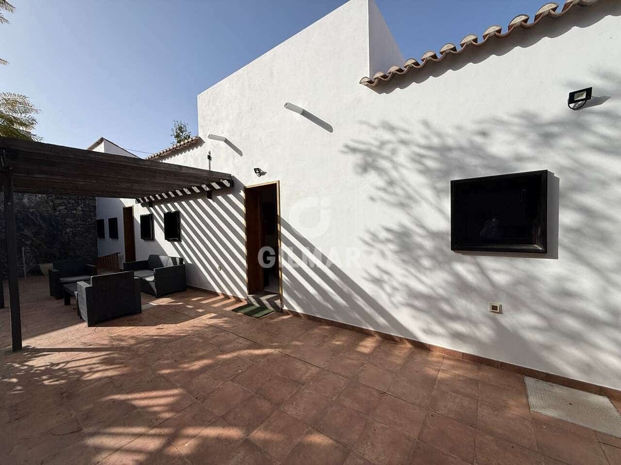 4 slaapkamer Villa te koop in Tejina de Guia de Isora met garage - € 1.220.000 (Ref: 9989279)