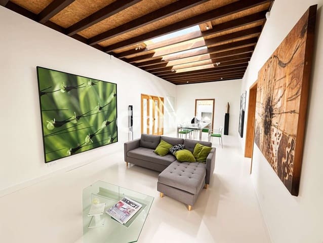 4 Zimmer Villa zu verkaufen in Tejina de Guia de Isora, Guía de Isora mit Garage - 1.220.000 € (Ref: 9989279)