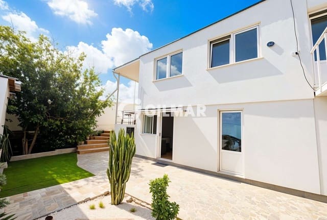 4 makuuhuone Huvila myytävänä paikassa Buzanada, Arona - 580 000 € (Ref: 9989280)