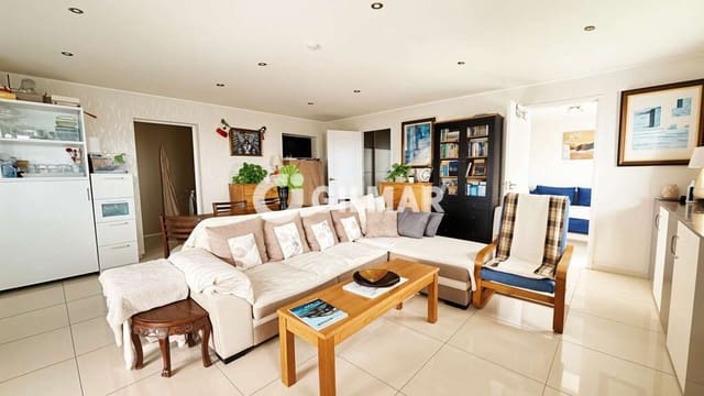 4 soveværelse Villa til salg i Buzanada, Arona - € 639.000 (Ref: 9989280)
