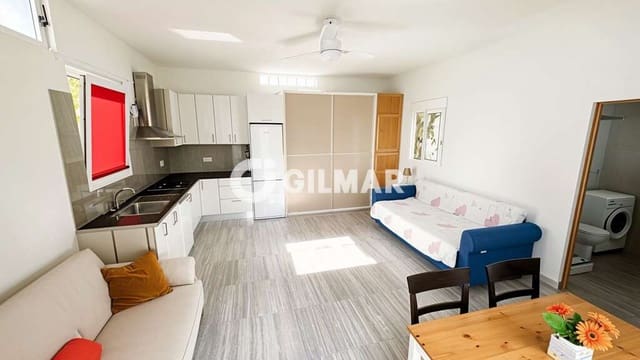 4 soveværelse Villa til salg i Buzanada, Arona - € 639.000 (Ref: 9989280)