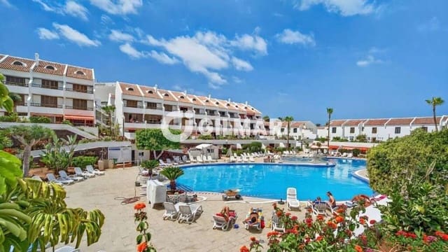 2 soveværelse Lejlighed til salg i Playa de las Americas, Arona med swimmingpool garage - € 630.000 (Ref: 9989281)