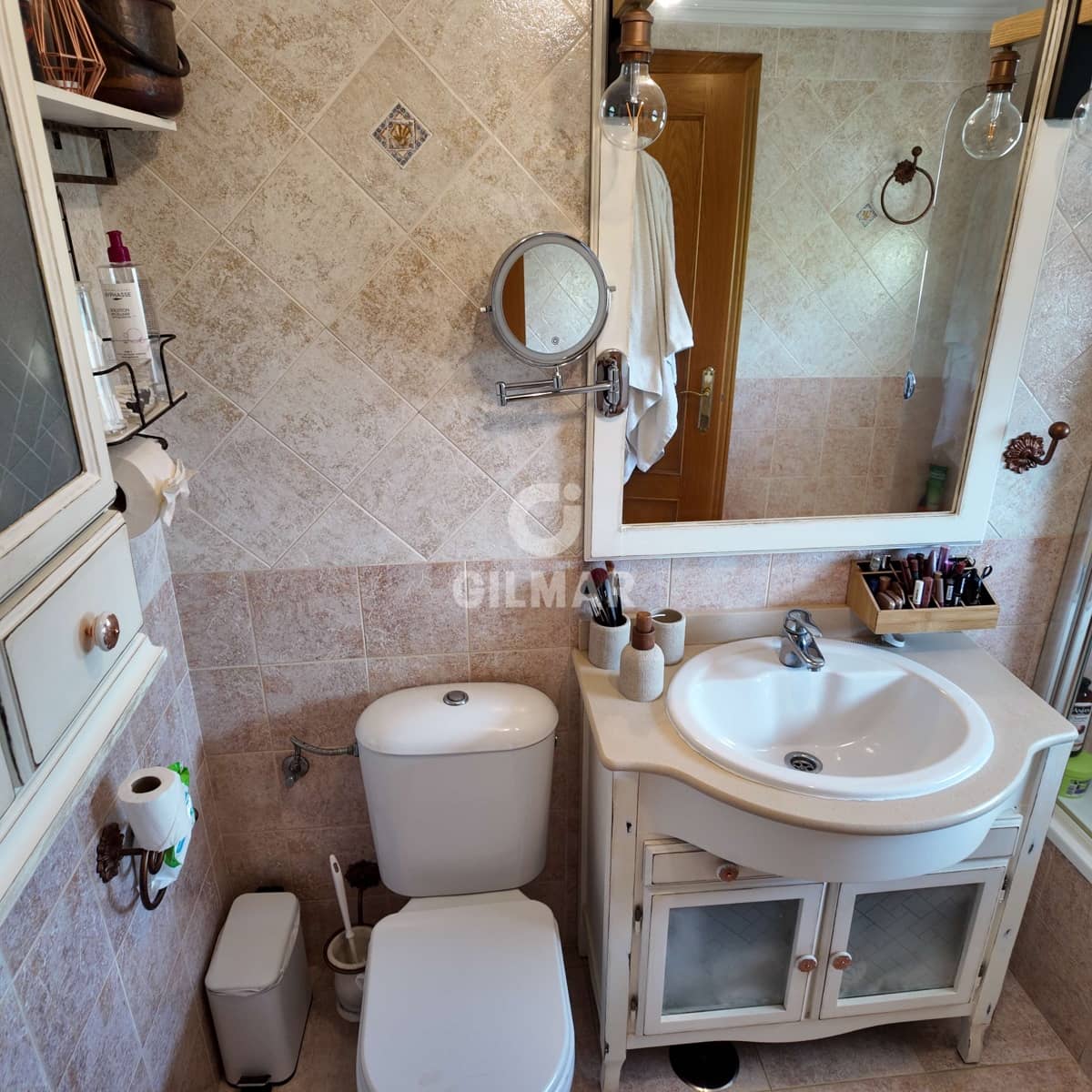 3 makuuhuone Asunto myytävänä paikassa Estepona mukana uima-altaan 
autotalli - 475 000 € (Ref: 9989869)