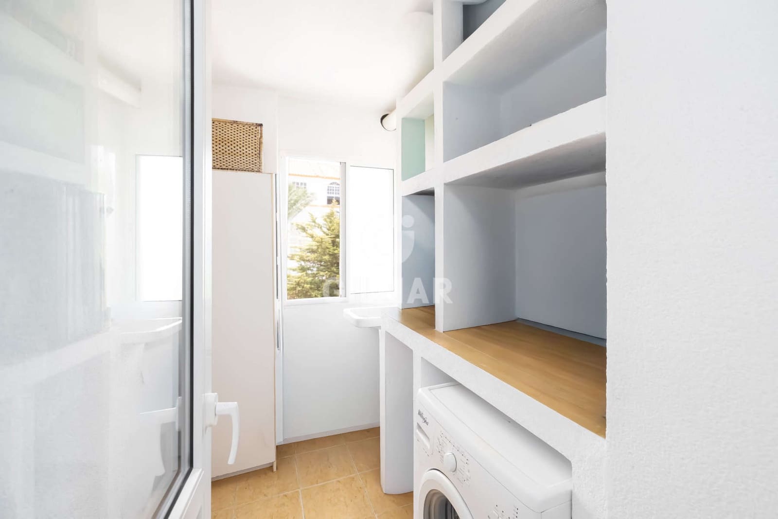 3 Zimmer Wohnung zu verkaufen in Estepona mit Pool Garage - 460.000 € (Ref: 9989869)